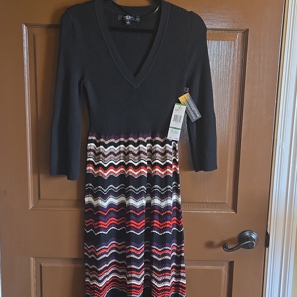 Nine West-Blk V neck sweater dress with multi A line skirt Sz S/M NWT.